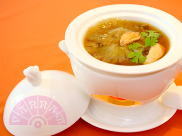 Soup Yến Thịt Cua