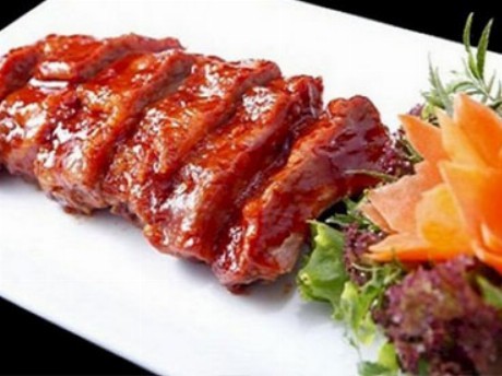 Bò Úc Nướng Sốt BBQ